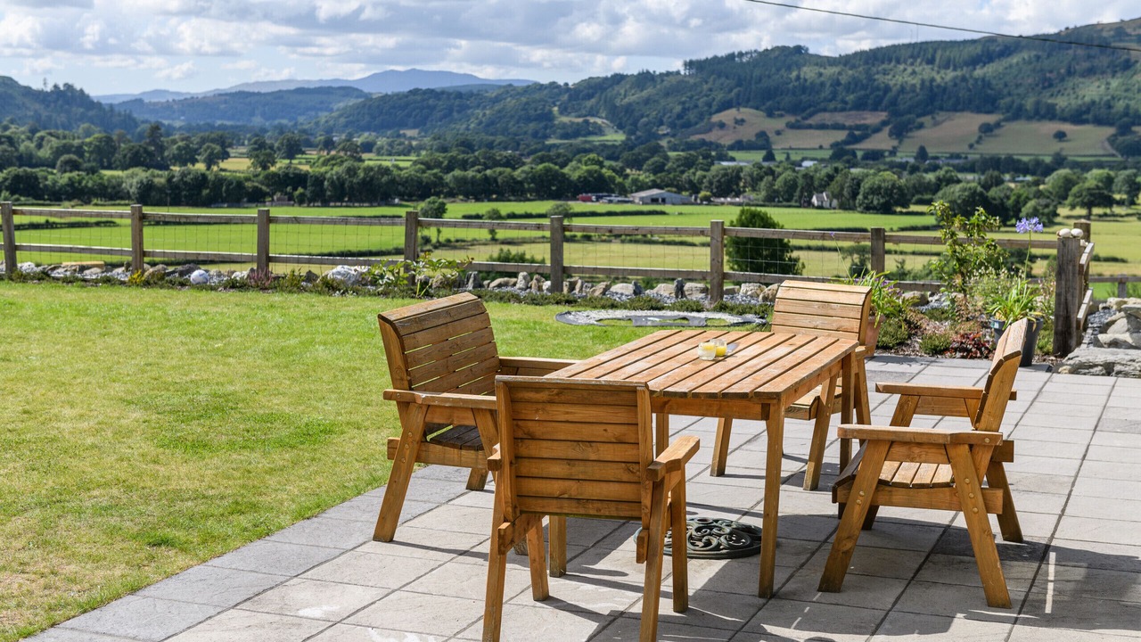 Photo of Outdoor in Llandrillo