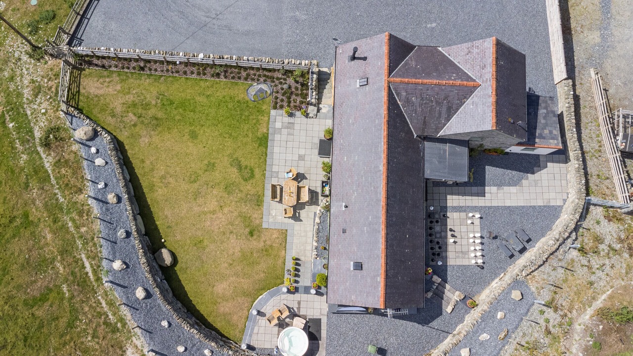 Photo of Outdoor in Llandrillo