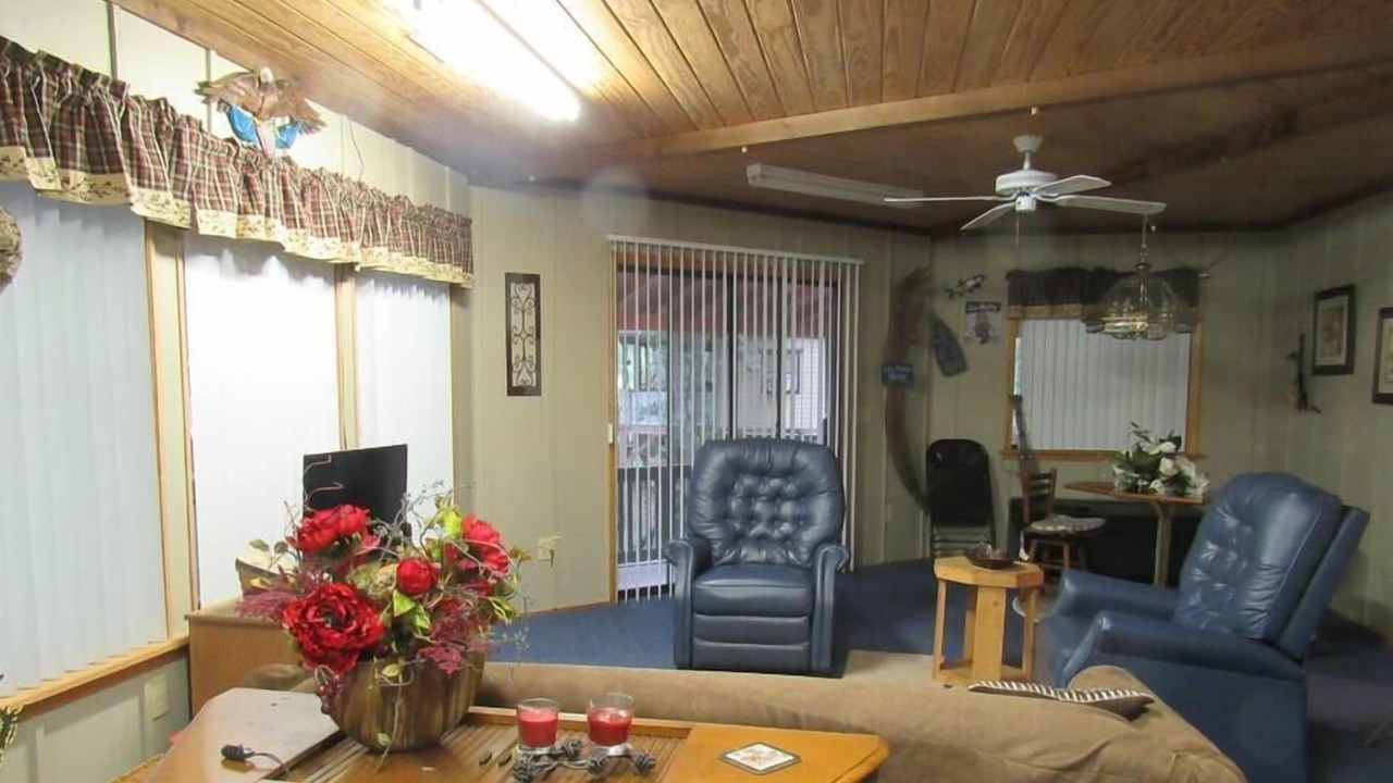 Photo of Others in Claxton