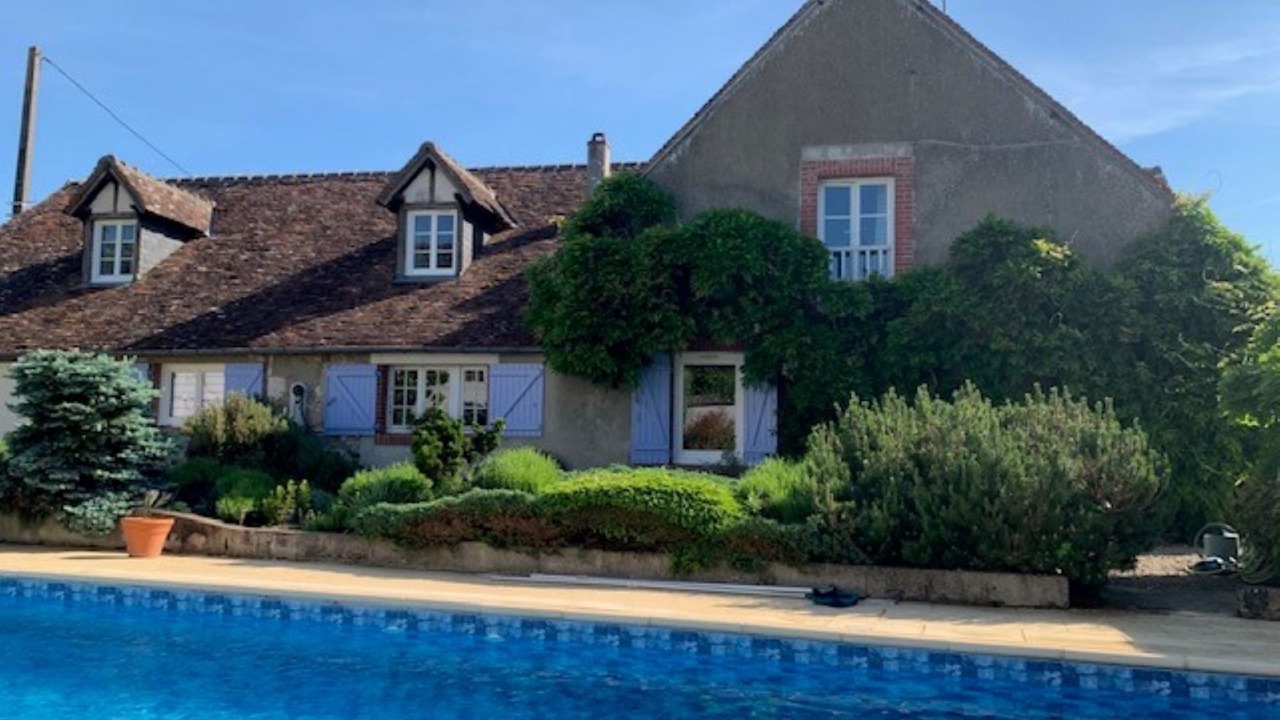 Photo of Others in Saint-Denis-sur-Loire