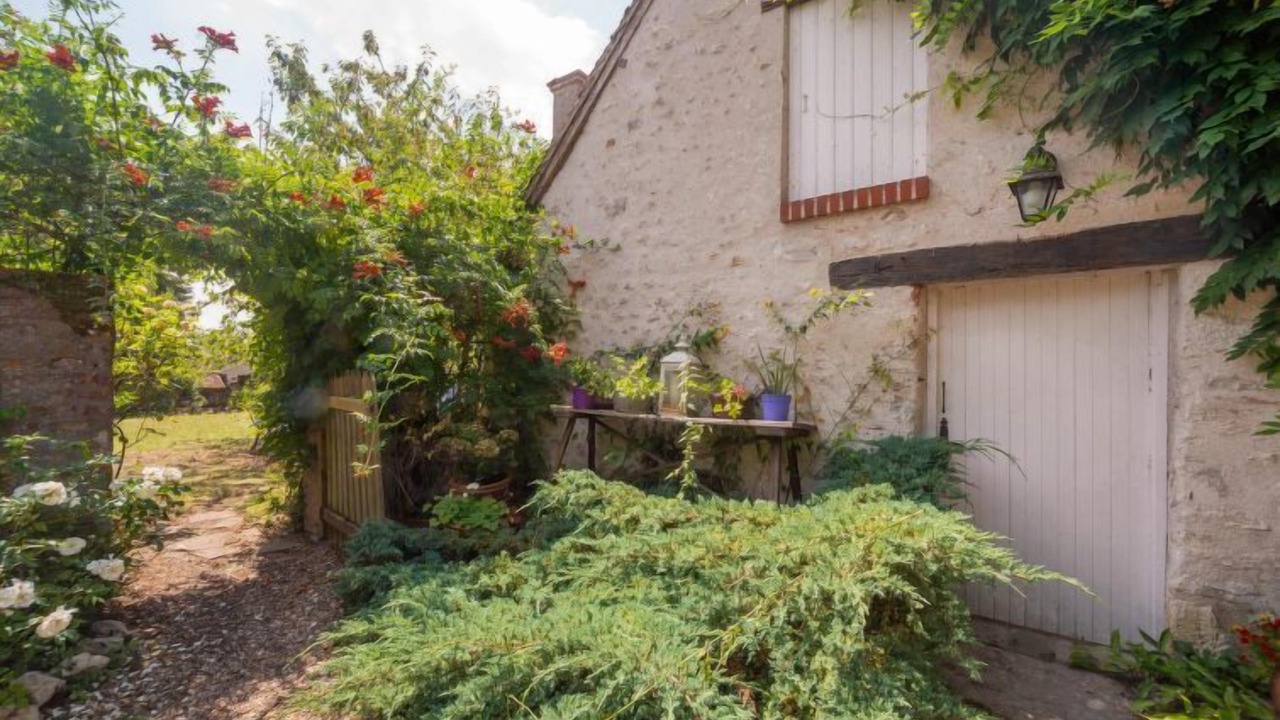 Photo of Outdoor in Saint-Denis-sur-Loire