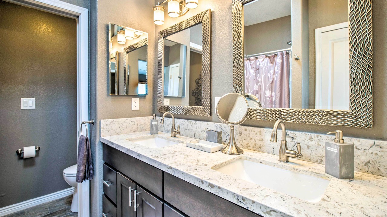Photo of Bathroom in Northeast El Paso