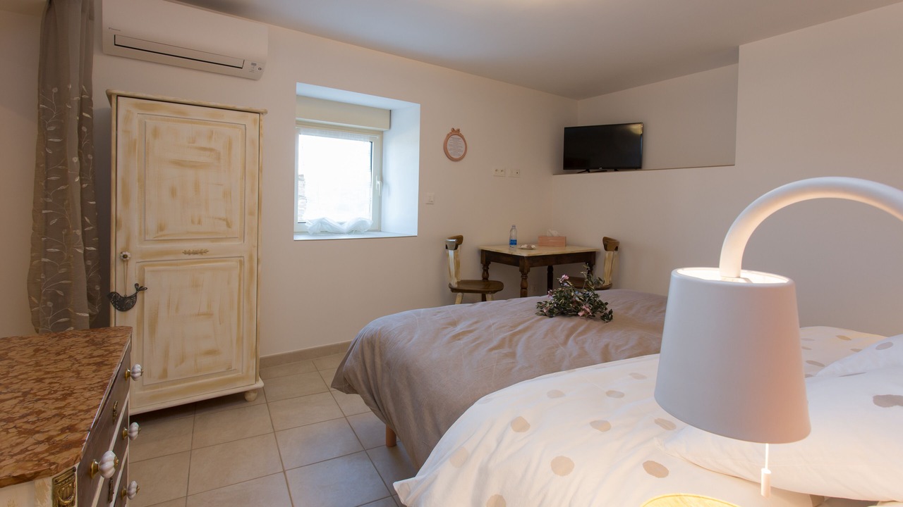 Photo of Bedroom in Bessas
