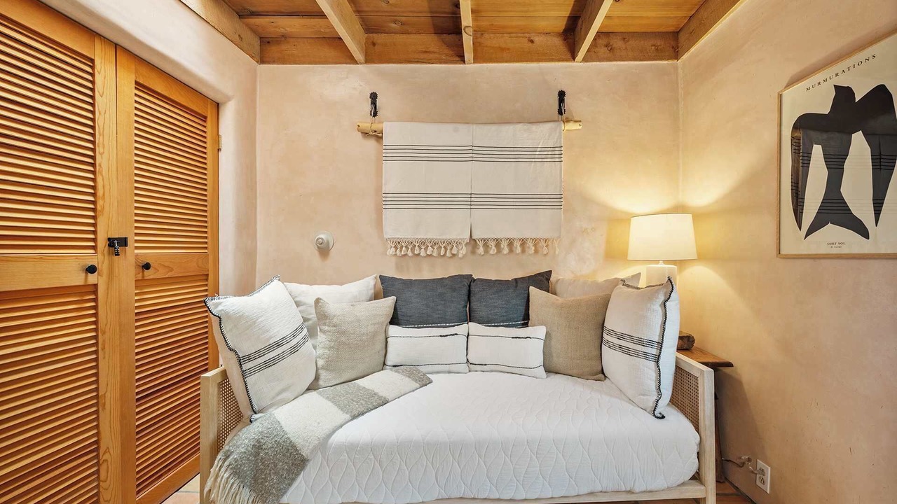 Photo of Bedroom in Historic Eastside