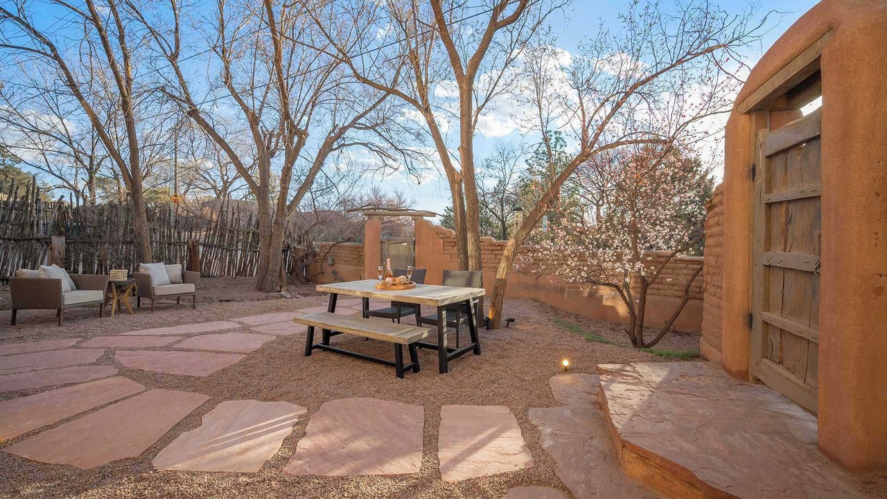 Photo of Outdoor in Historic Eastside