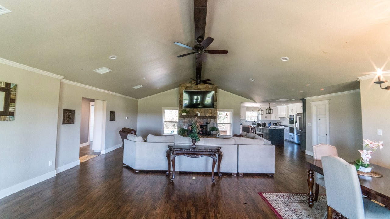Photo of Livingroom in Alvord