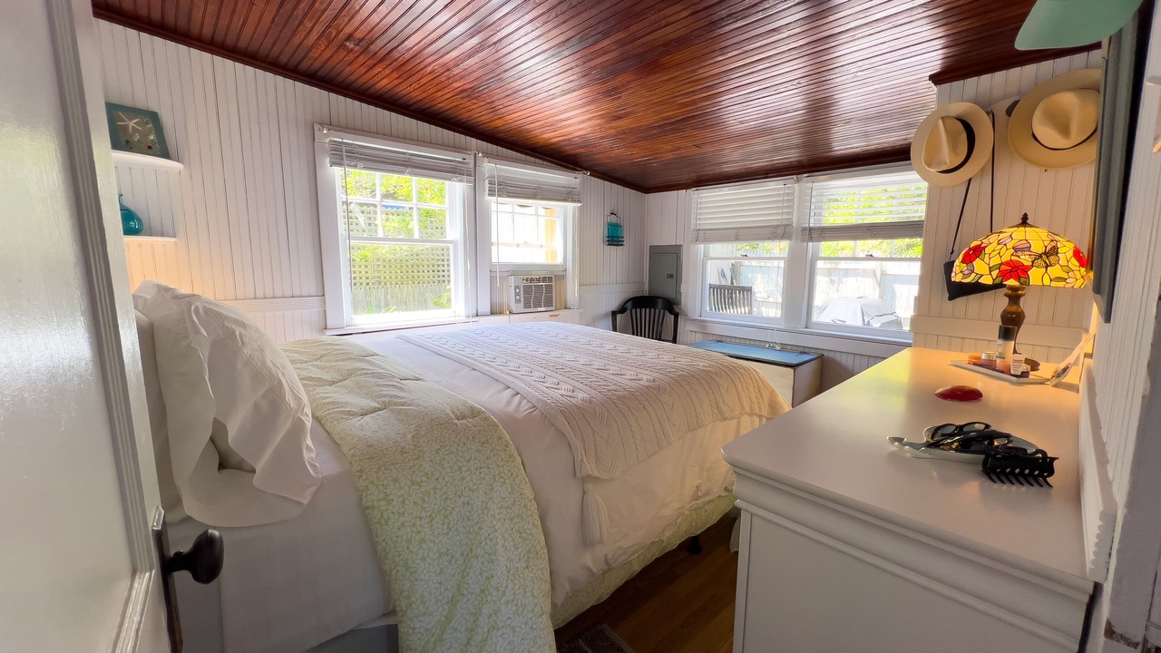 Photo of Bedroom in Ocean Beach