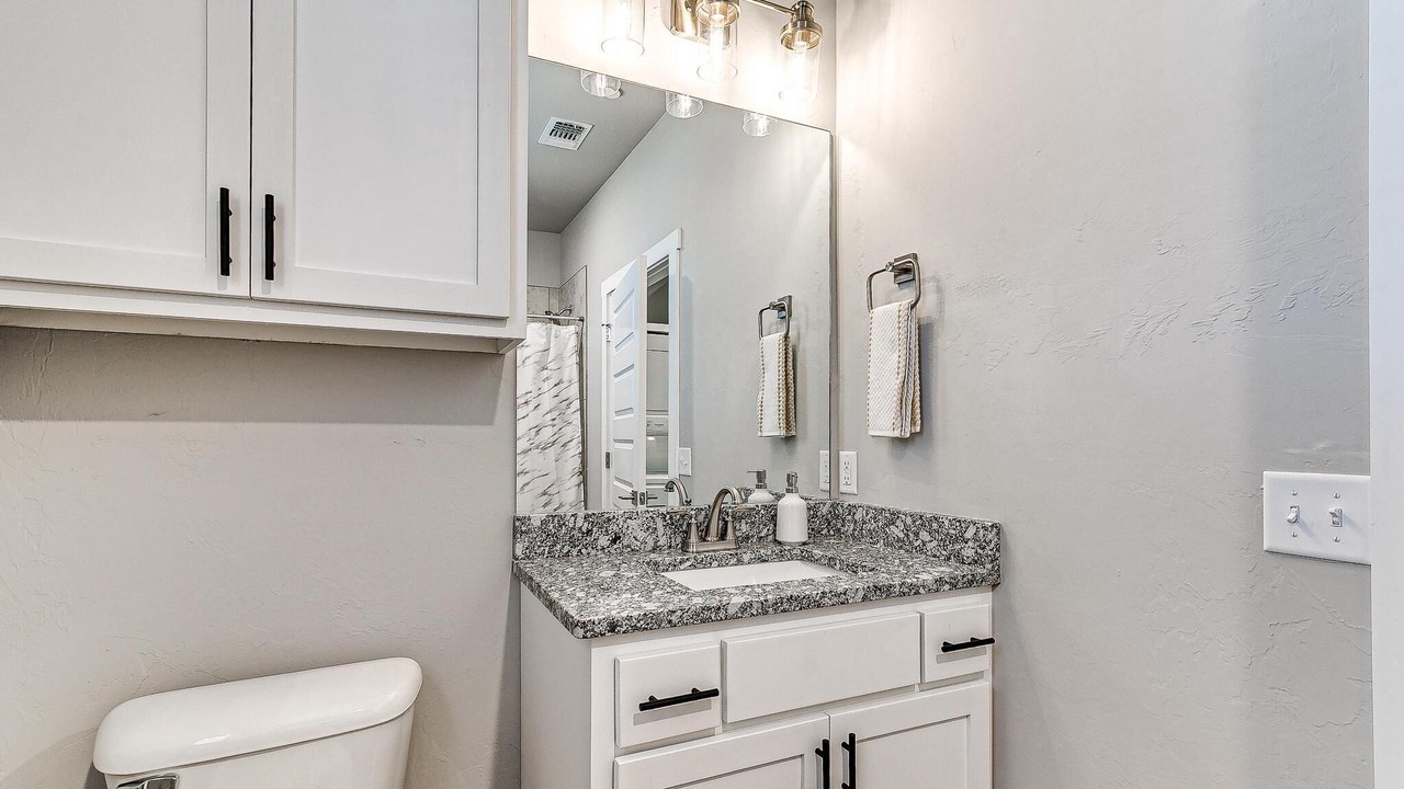 Photo of Bathroom in Corridor South