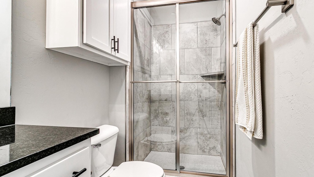 Photo of Bathroom in Corridor South