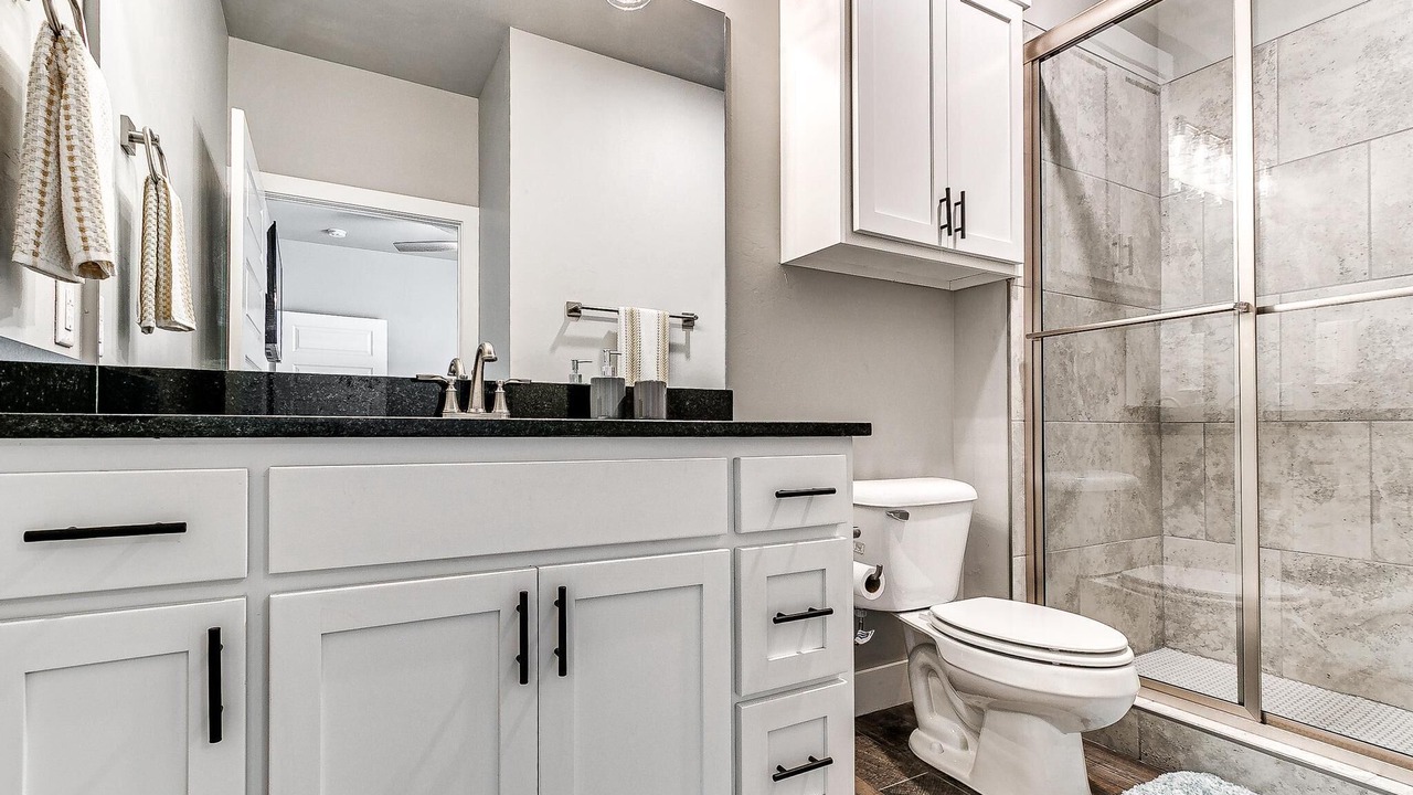 Photo of Bathroom in Corridor South