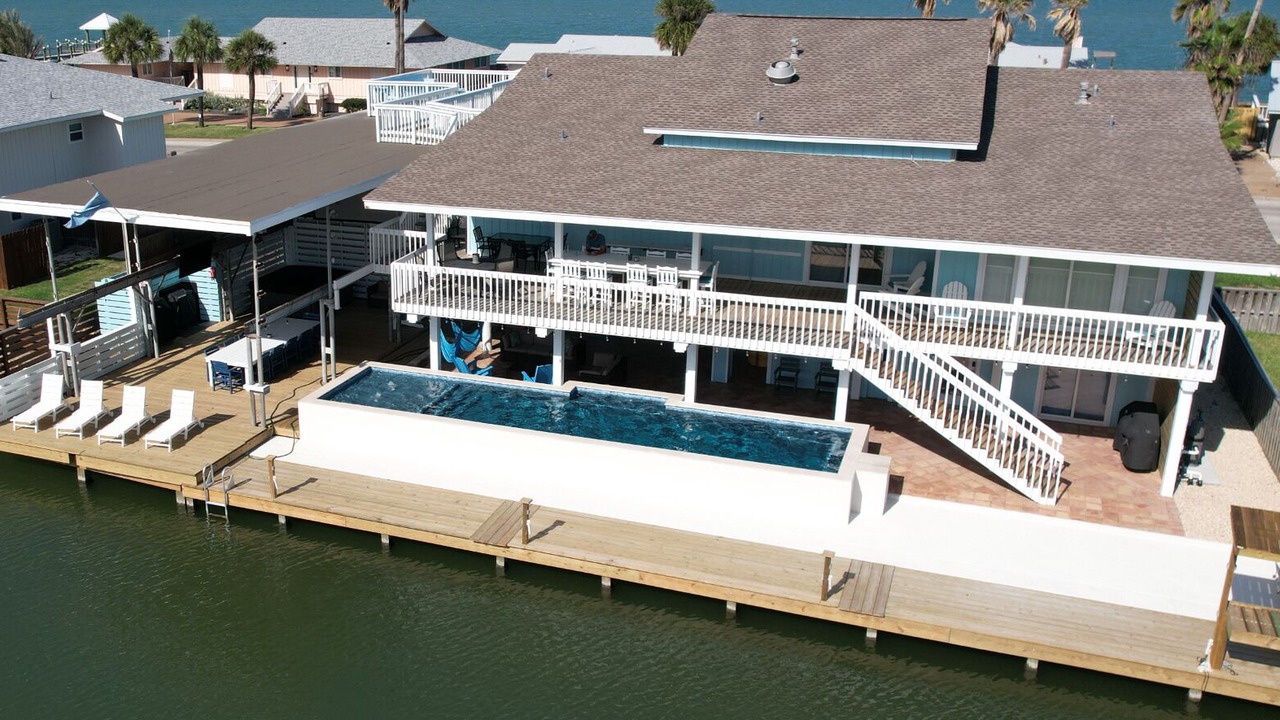 Photo of Outdoor in Key Allegro