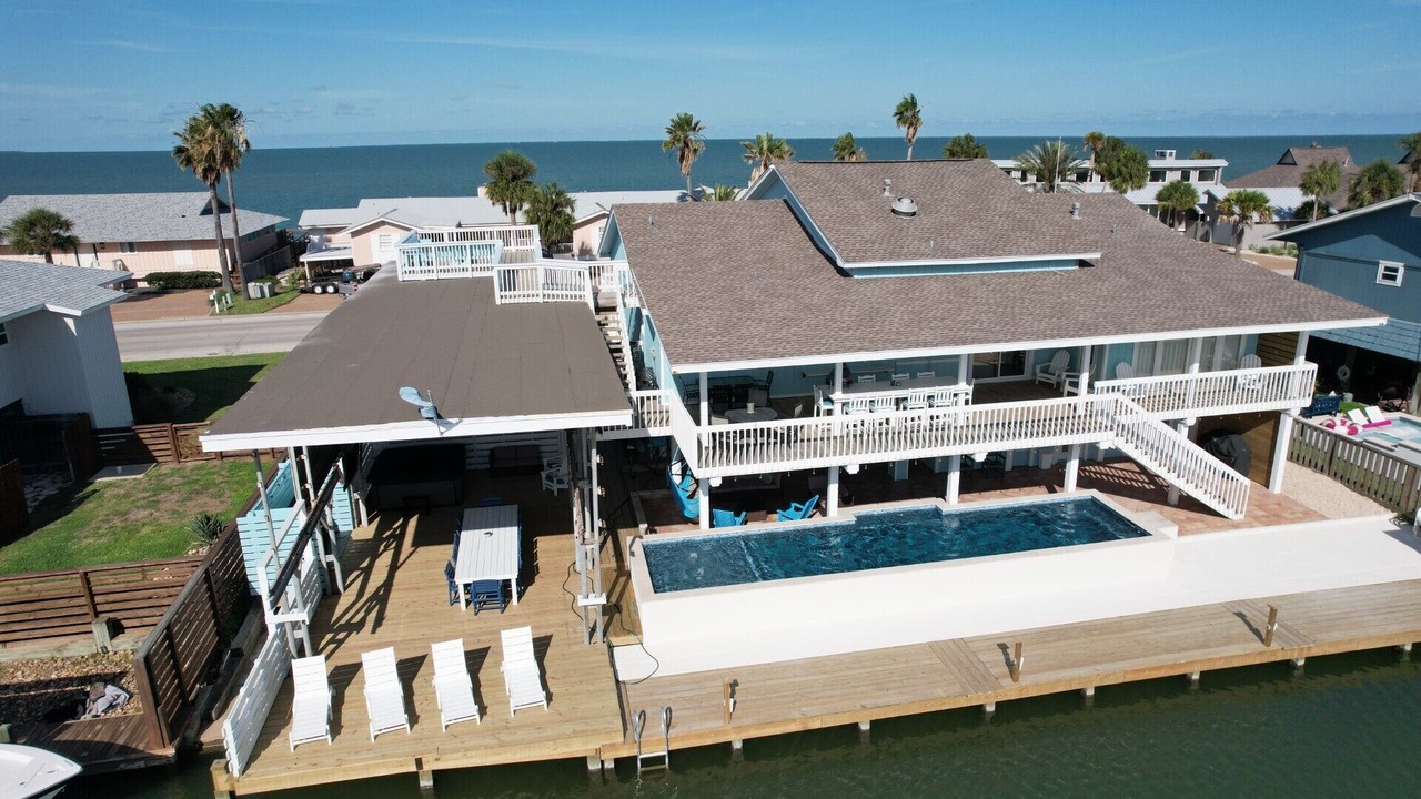 Photo of Outdoor in Key Allegro