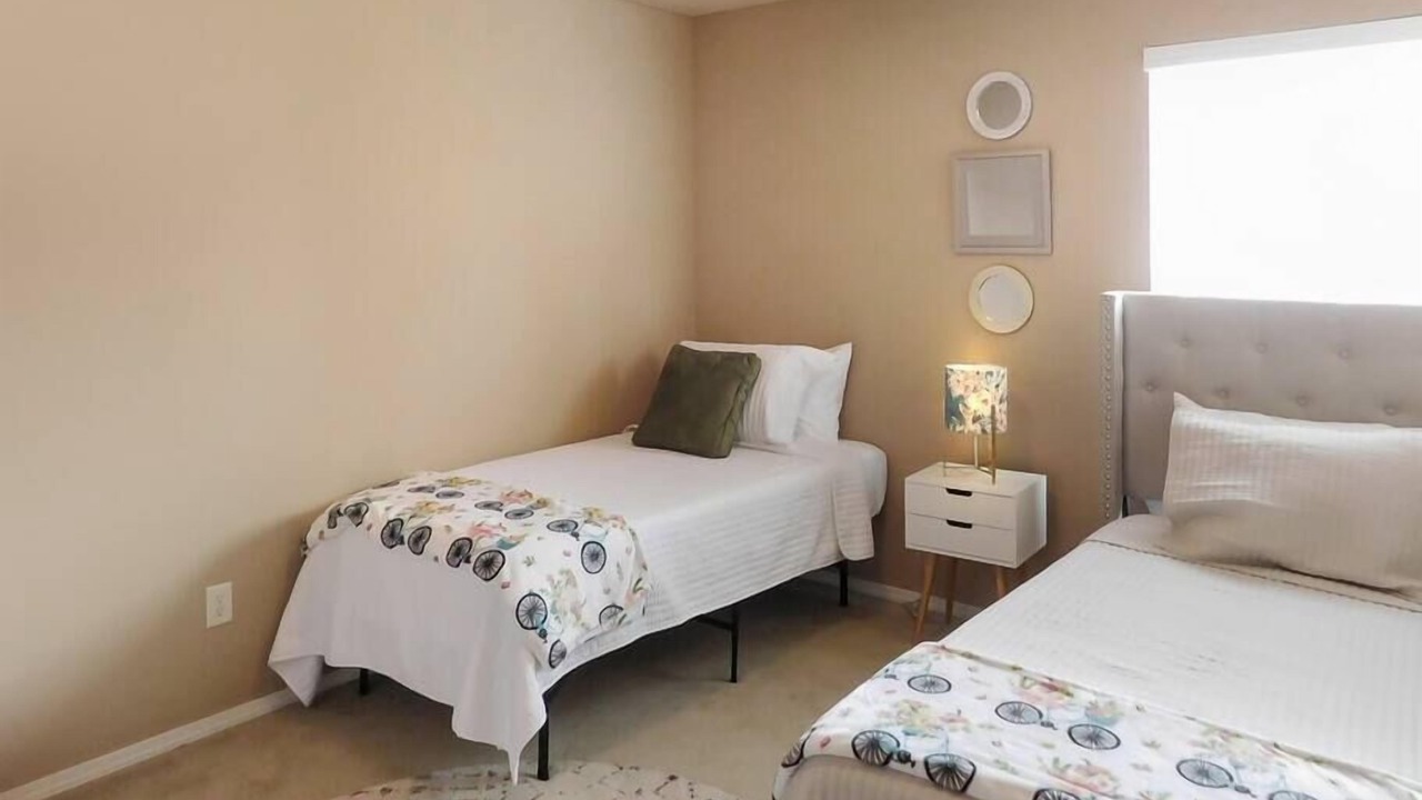 Photo of Bedroom in Downtown
