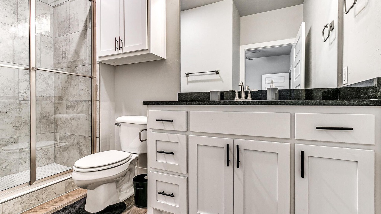 Photo of Bathroom in Asian District