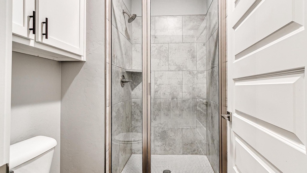 Photo of Bathroom in Asian District