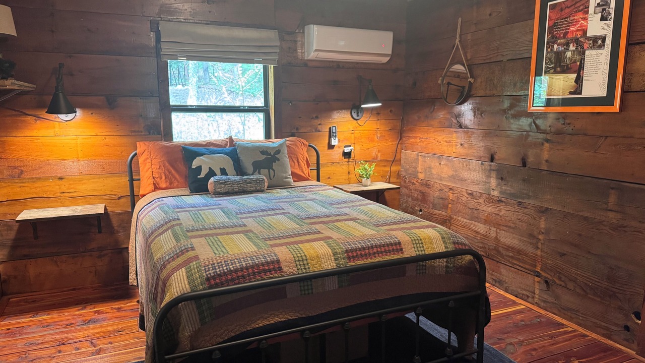 Photo of Bedroom in Kingston