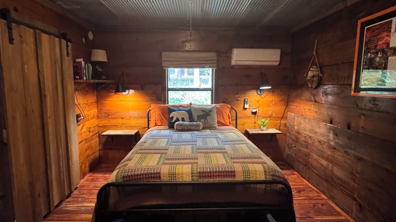Photo of Bedroom in Kingston