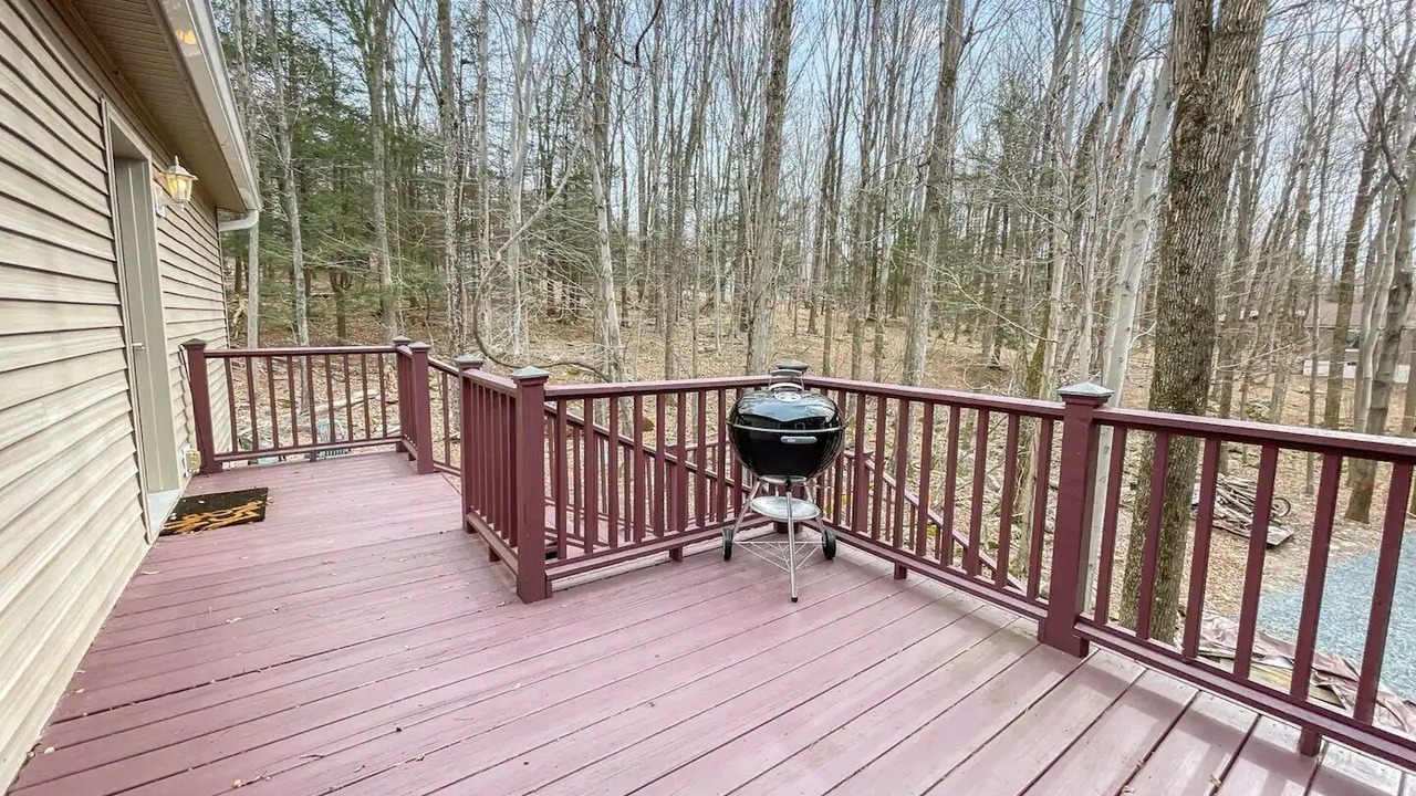 Photo of Patio Balcony in Lake Ariel