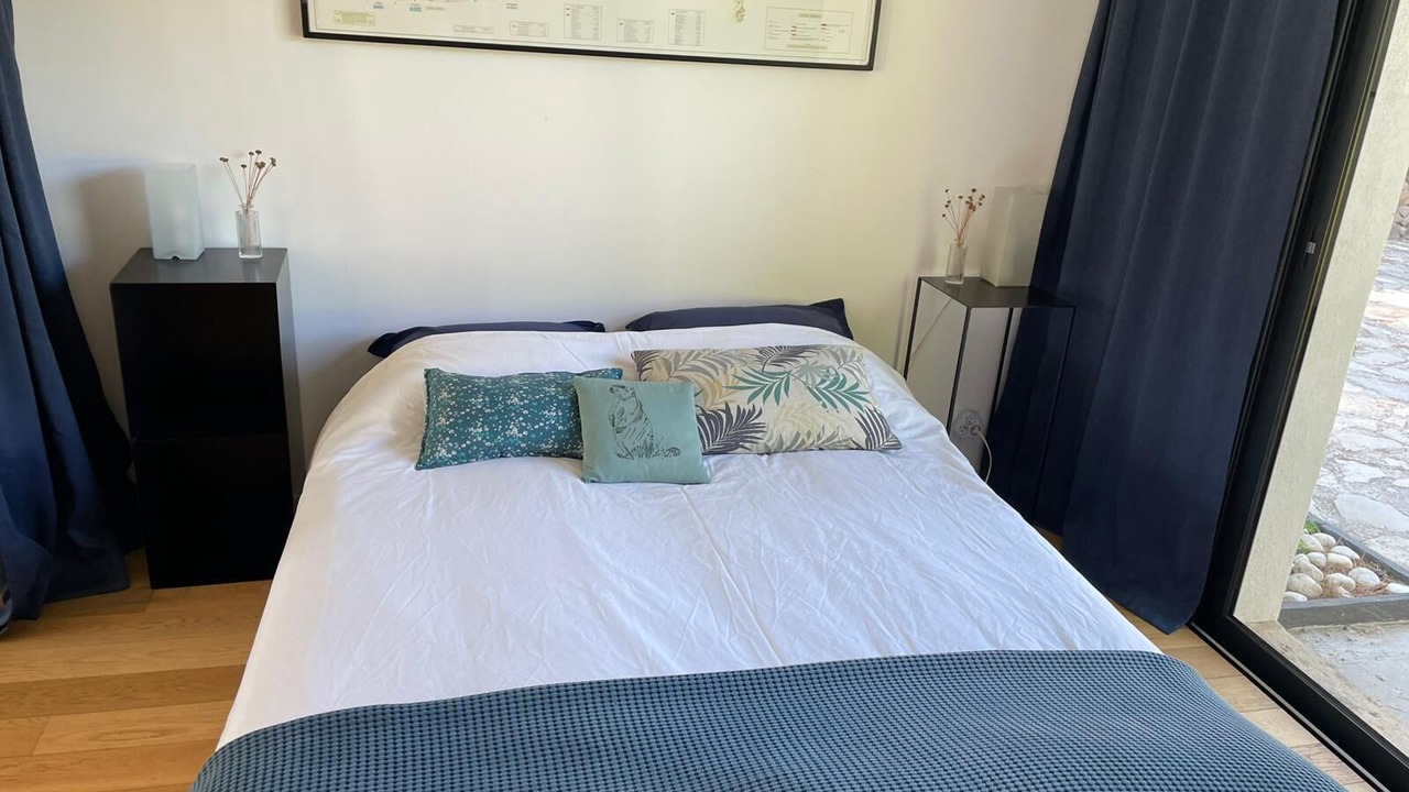 Photo of Bedroom in Saint-Clement-de-Riviere