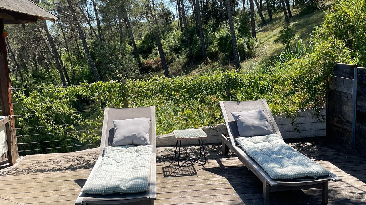 Photo of Patio Balcony in Saint-Clement-de-Riviere