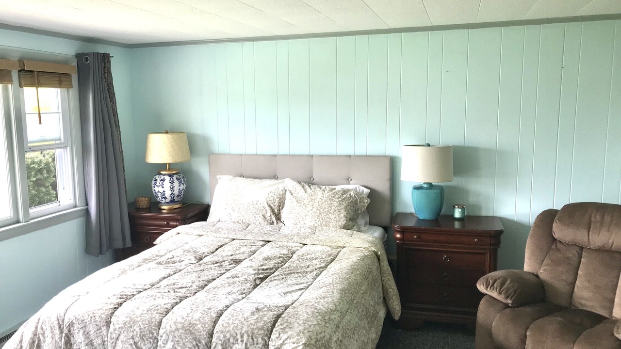Photo of Bedroom in Tisbury