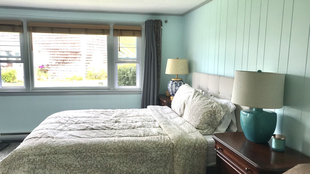 Photo of Bedroom in Tisbury