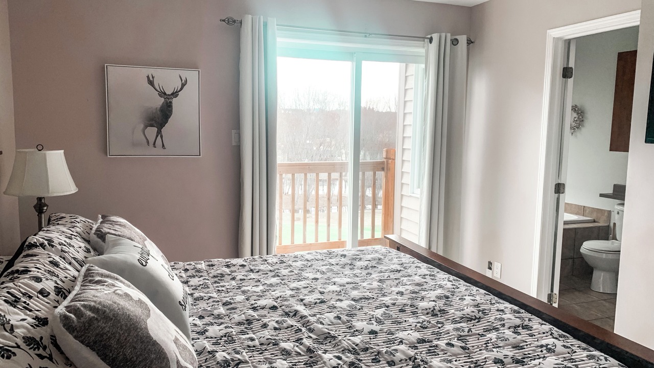 Photo of Bedroom in Mont-Tremblant