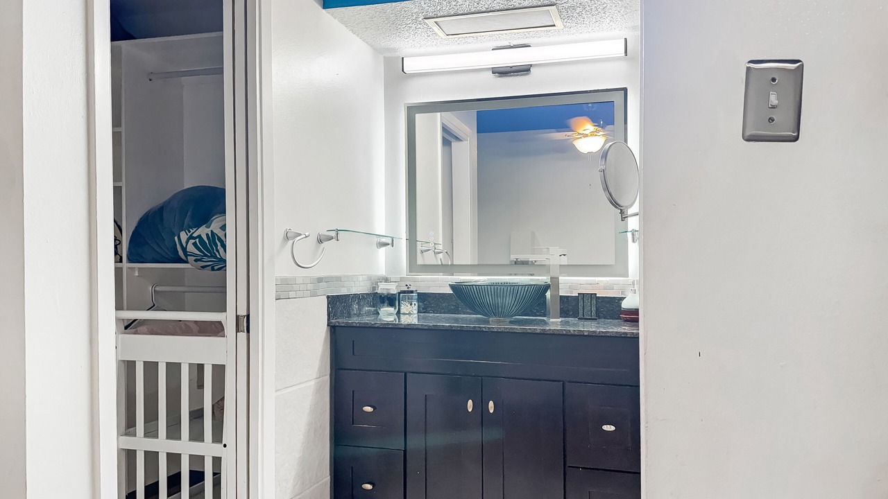 Photo of Bathroom in Biggs Field
