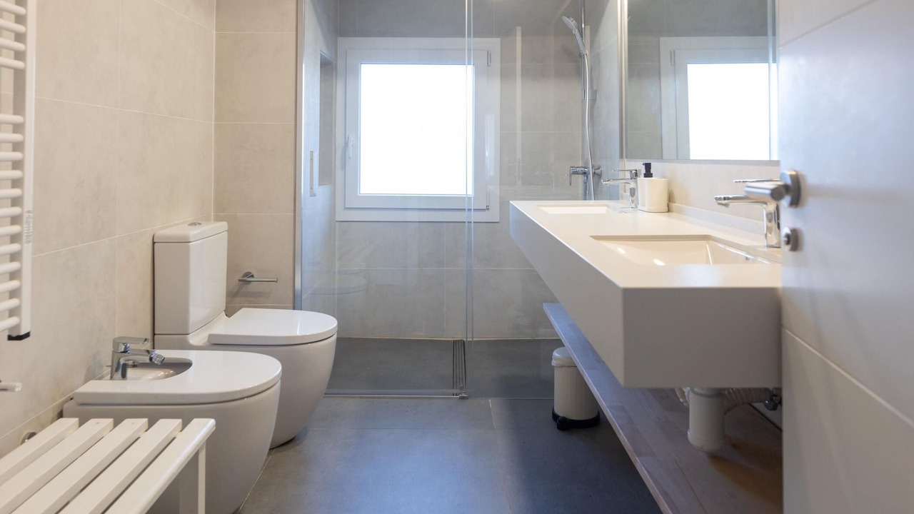 Photo of Bathroom in El Roc de Sant Gaieta