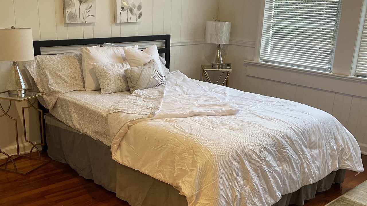 Photo of Bedroom in Thomaston