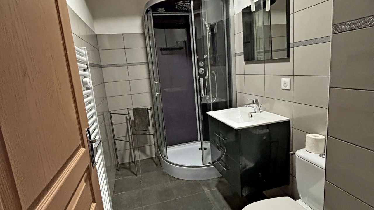 Photo of Bathroom in Les Vans