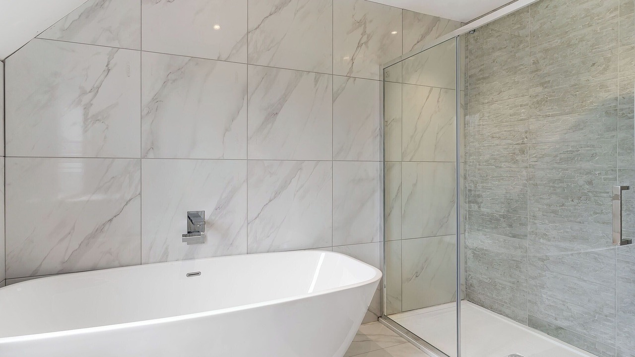 Photo of Bathroom in Ammanford