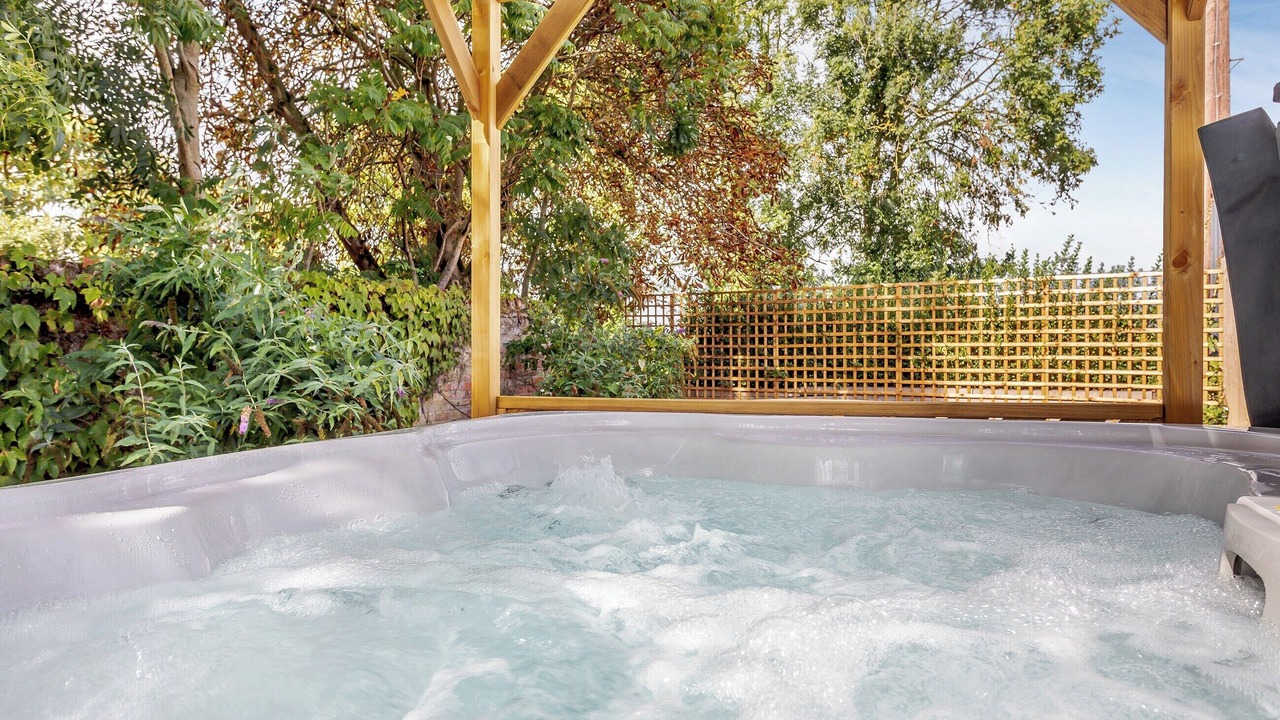 Photo of Others in Tilney Fen End