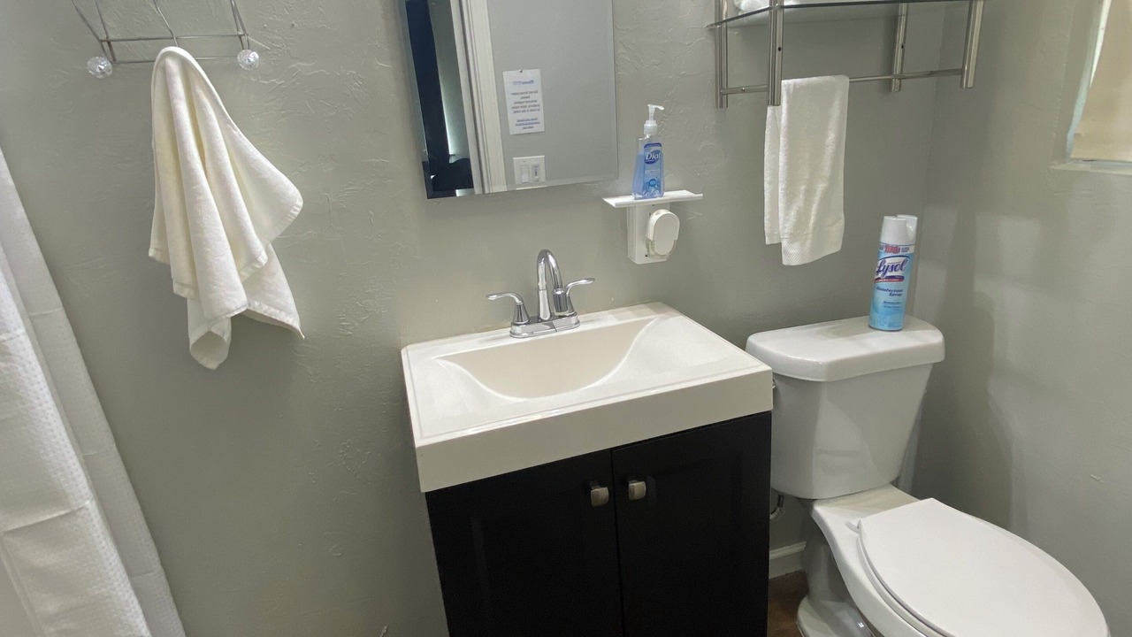 Photo of Bathroom in Central Oklahoma City