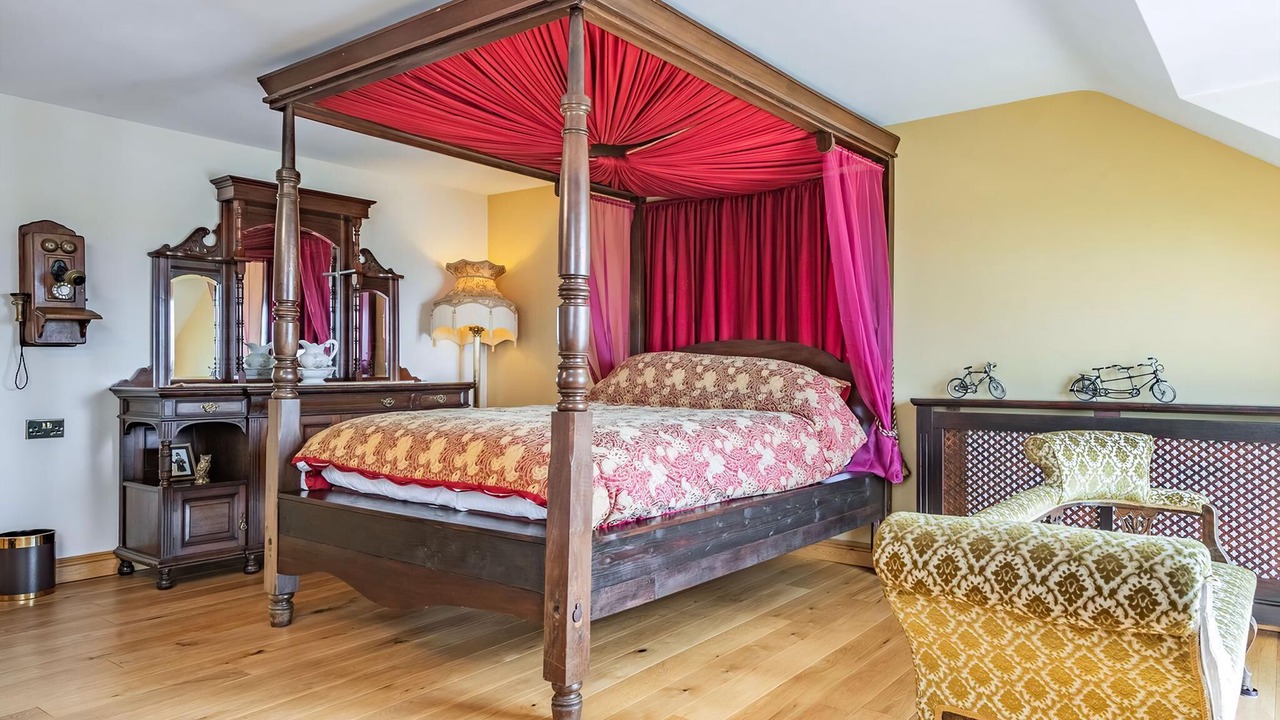 Photo of Others in Cinderford