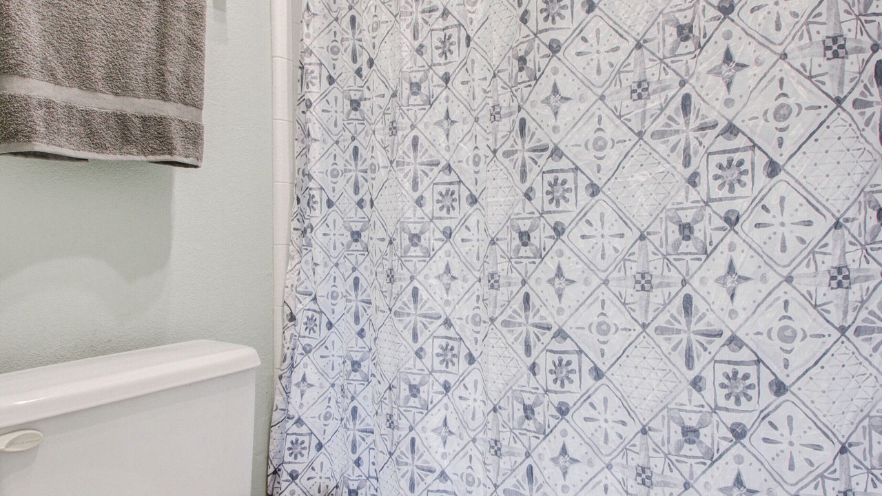 Photo of Bathroom in Windermere Lakes