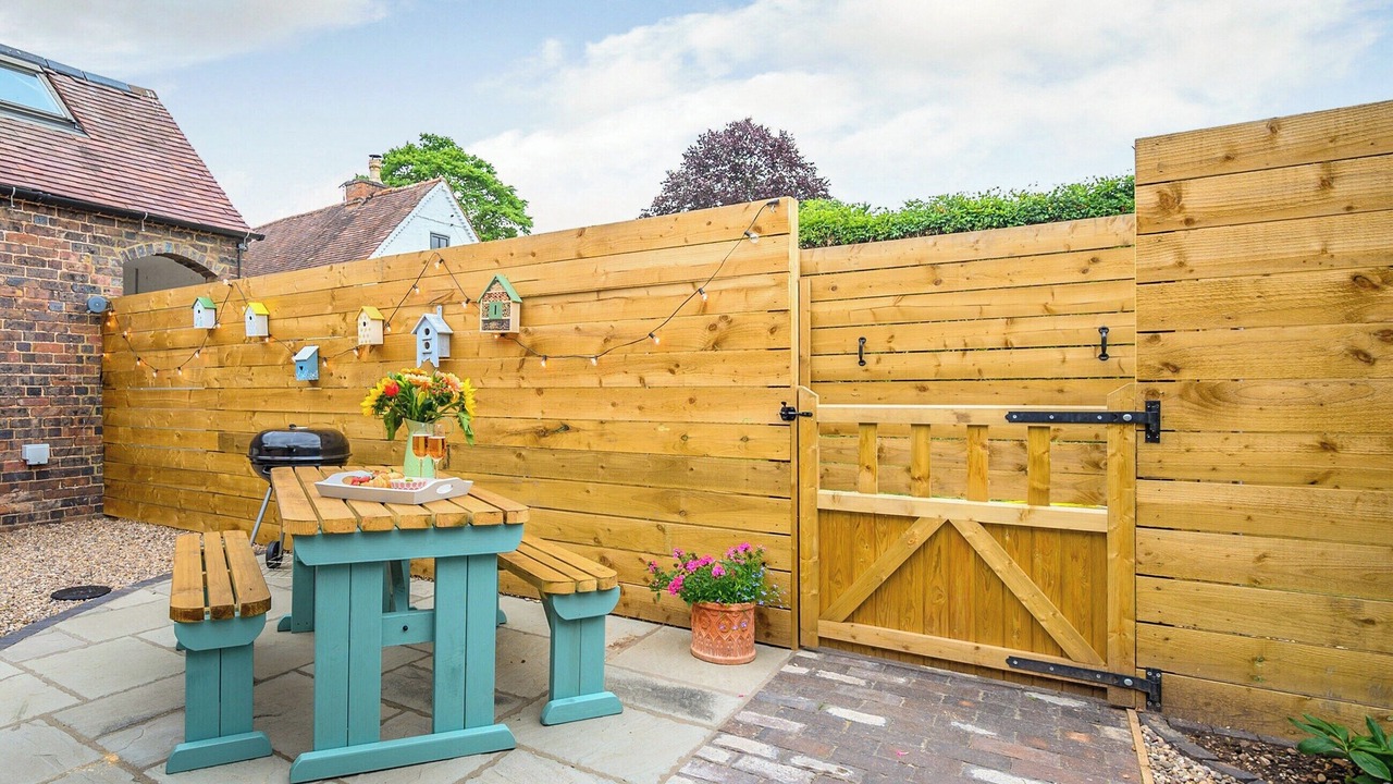 Photo of Outdoor in South Littleton