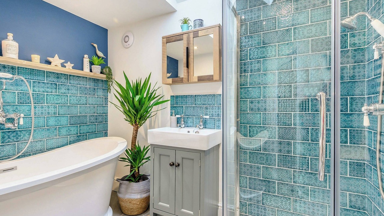 Photo of Bathroom in South Littleton