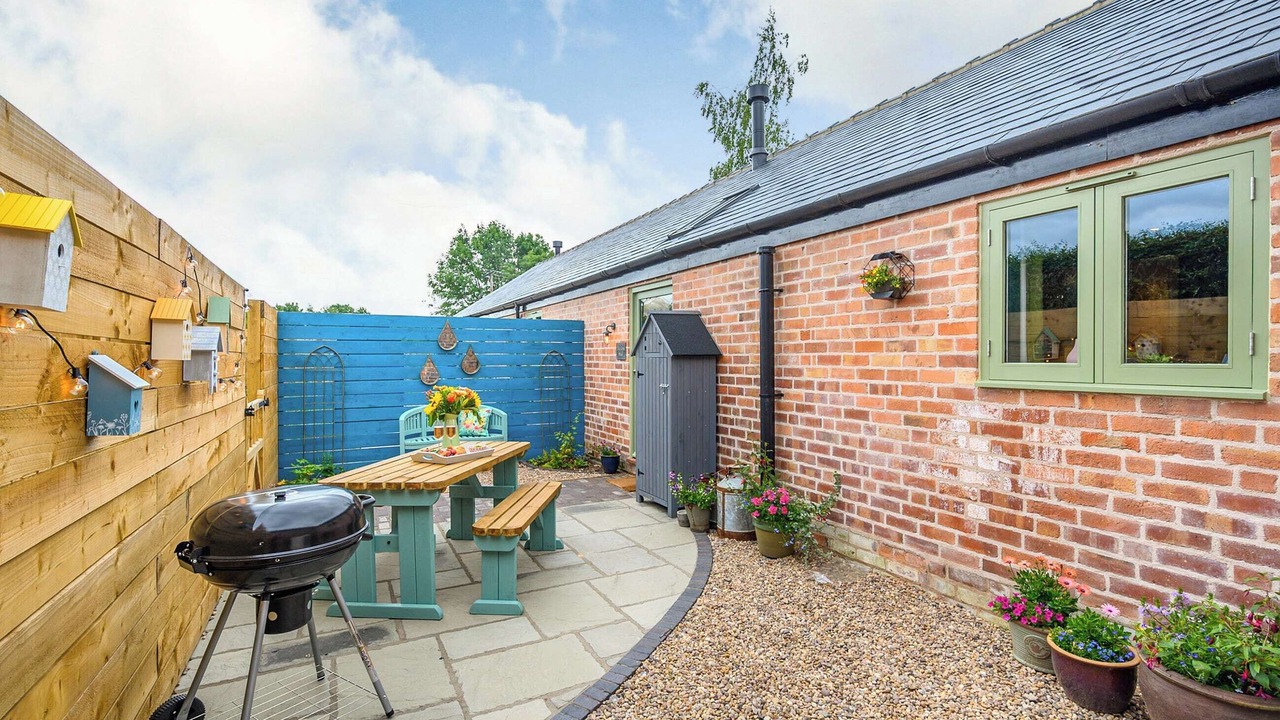 Photo of Outdoor in South Littleton