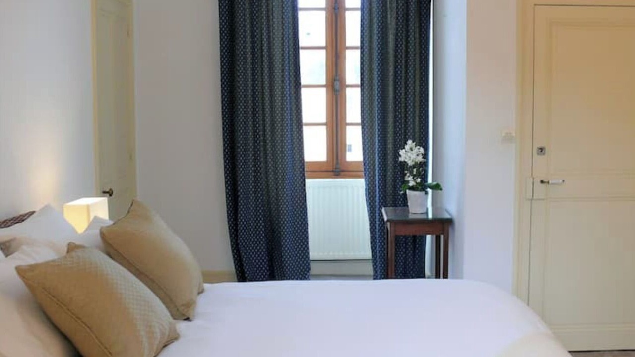 Photo of Bedroom in Montreuil-Bellay
