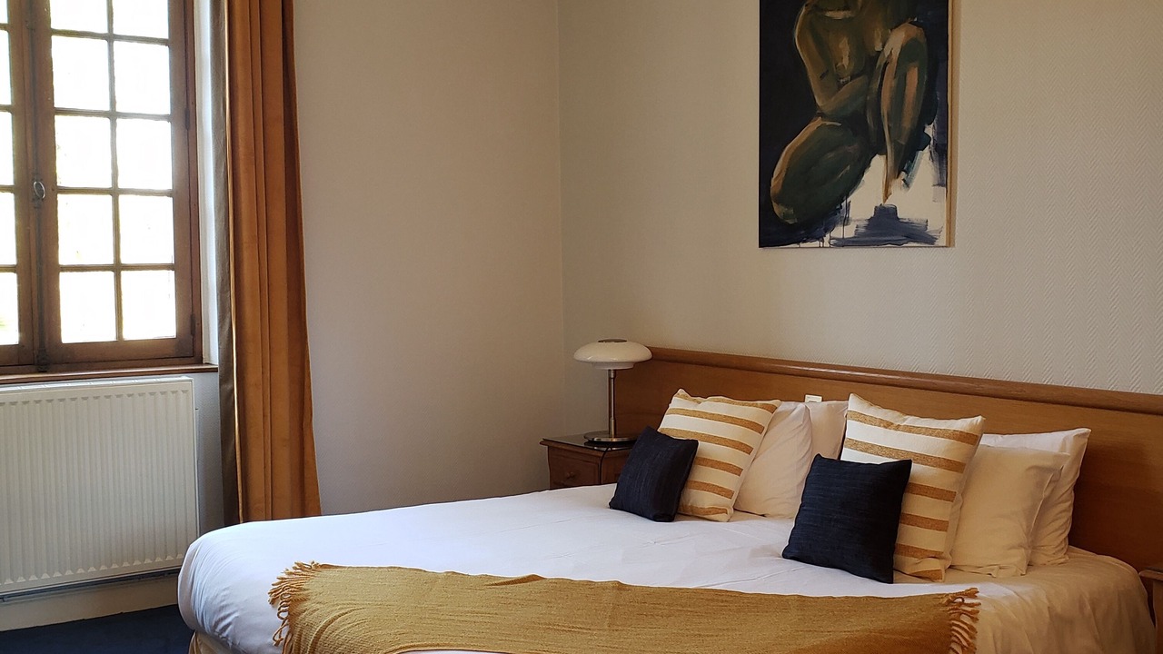 Photo of Bedroom in Montreuil-Bellay