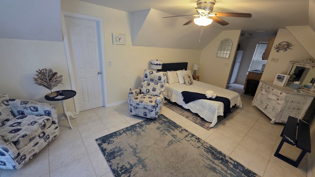 Photo of Bedroom in Roseland