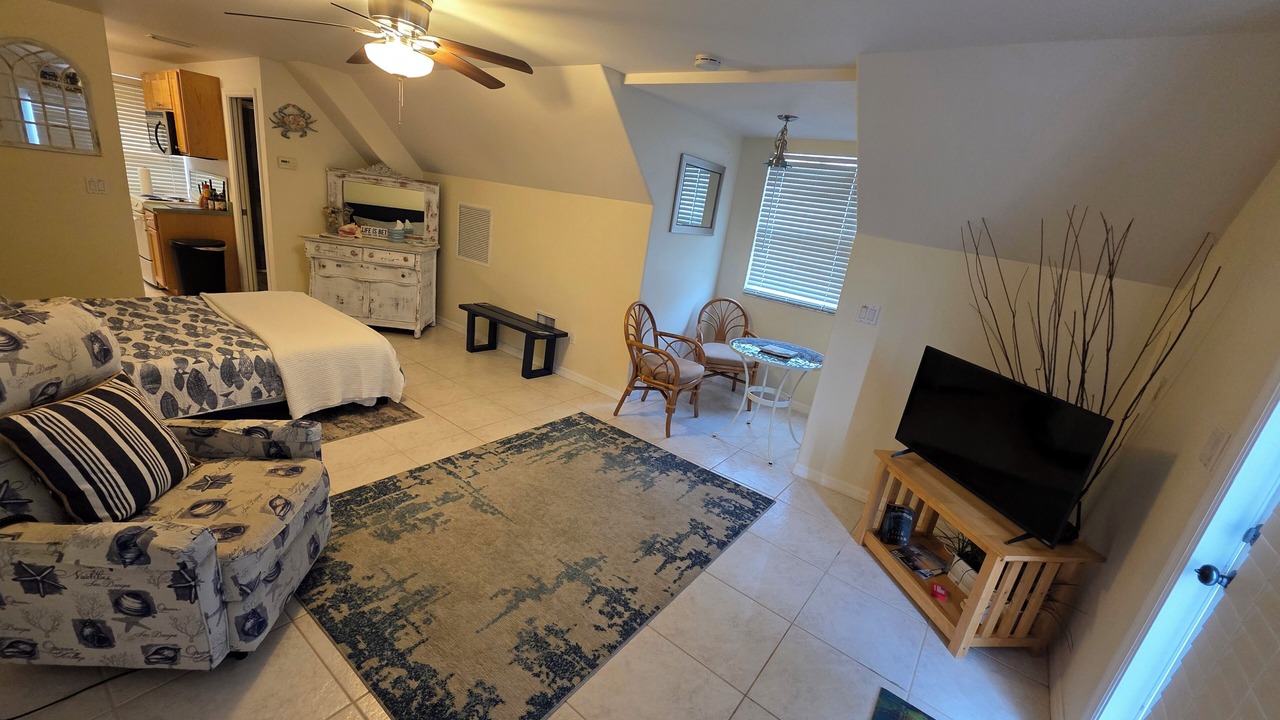 Photo of Bedroom in Roseland