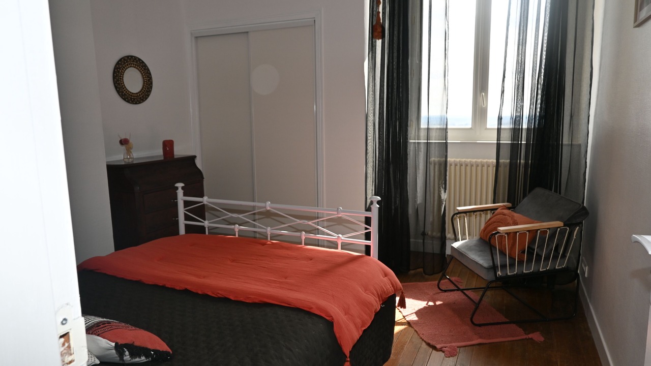 Photo of Bedroom in Beaupuy