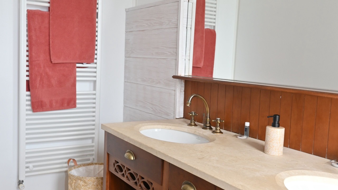 Photo of Bathroom in Beaupuy