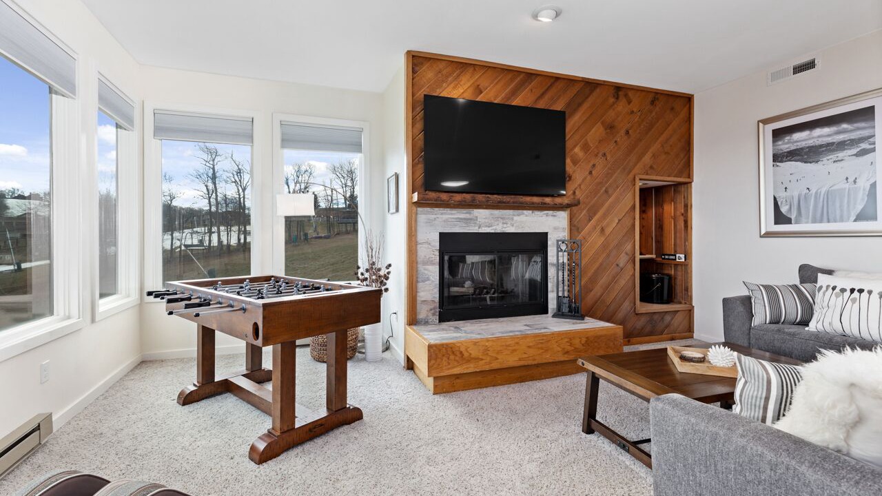 Photo of Livingroom in Wintergreen