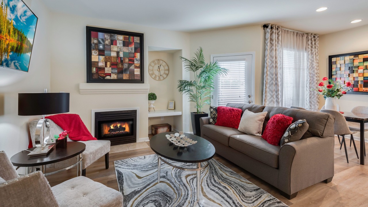 Photo of Livingroom in Roseville