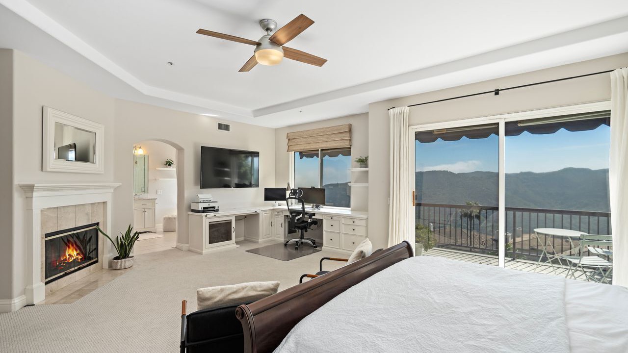 Photo of Bedroom in The Summit