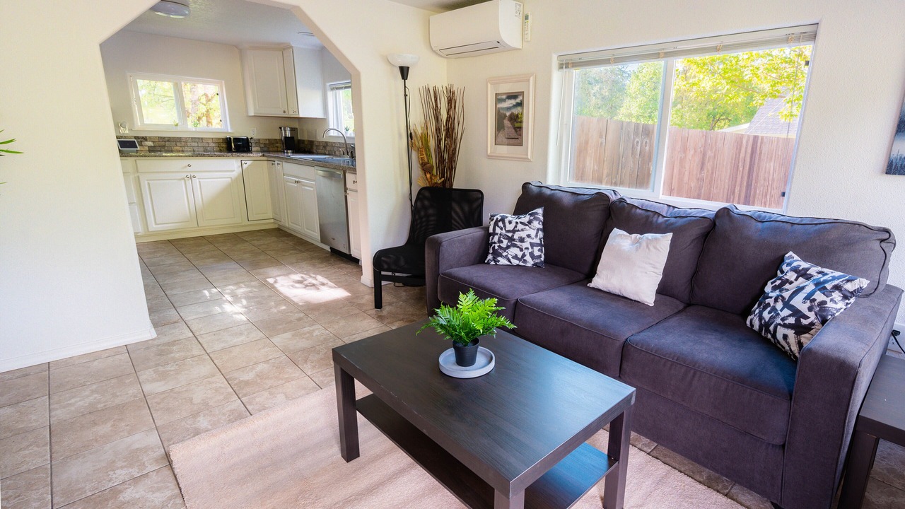 Photo of Livingroom in Dorena