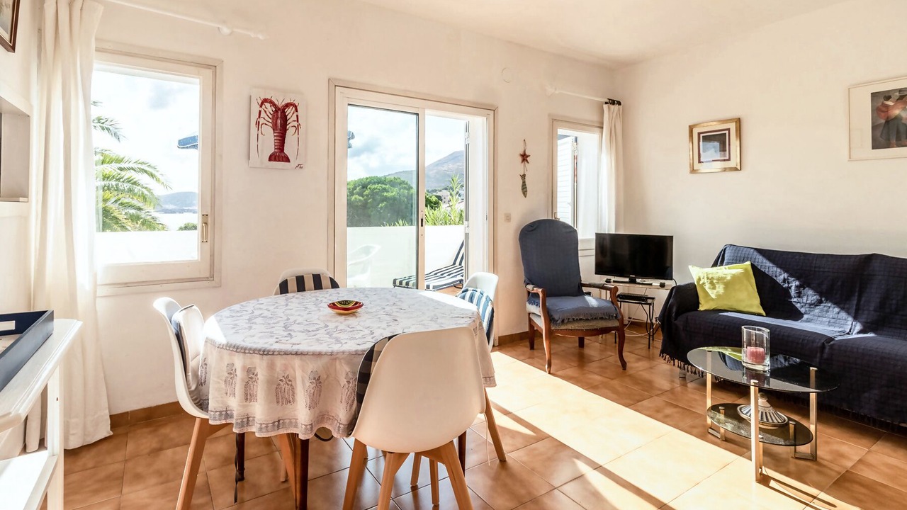 Photo of Livingroom in Llanca